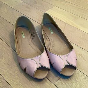 Kimchi Blue flats size 8